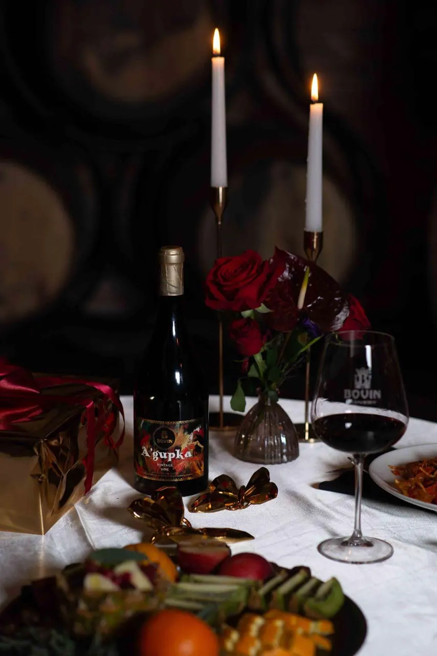 A wine tasting and local food at Bovin Winery