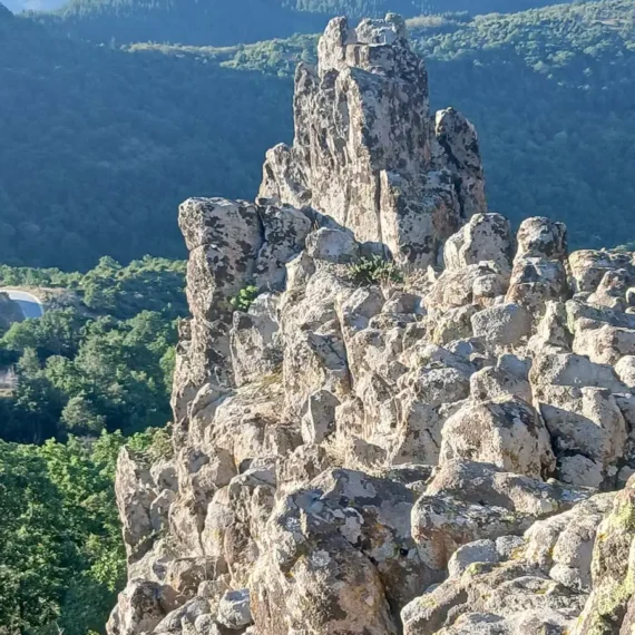 The surrounding mountains framed by Kokino’s rocks